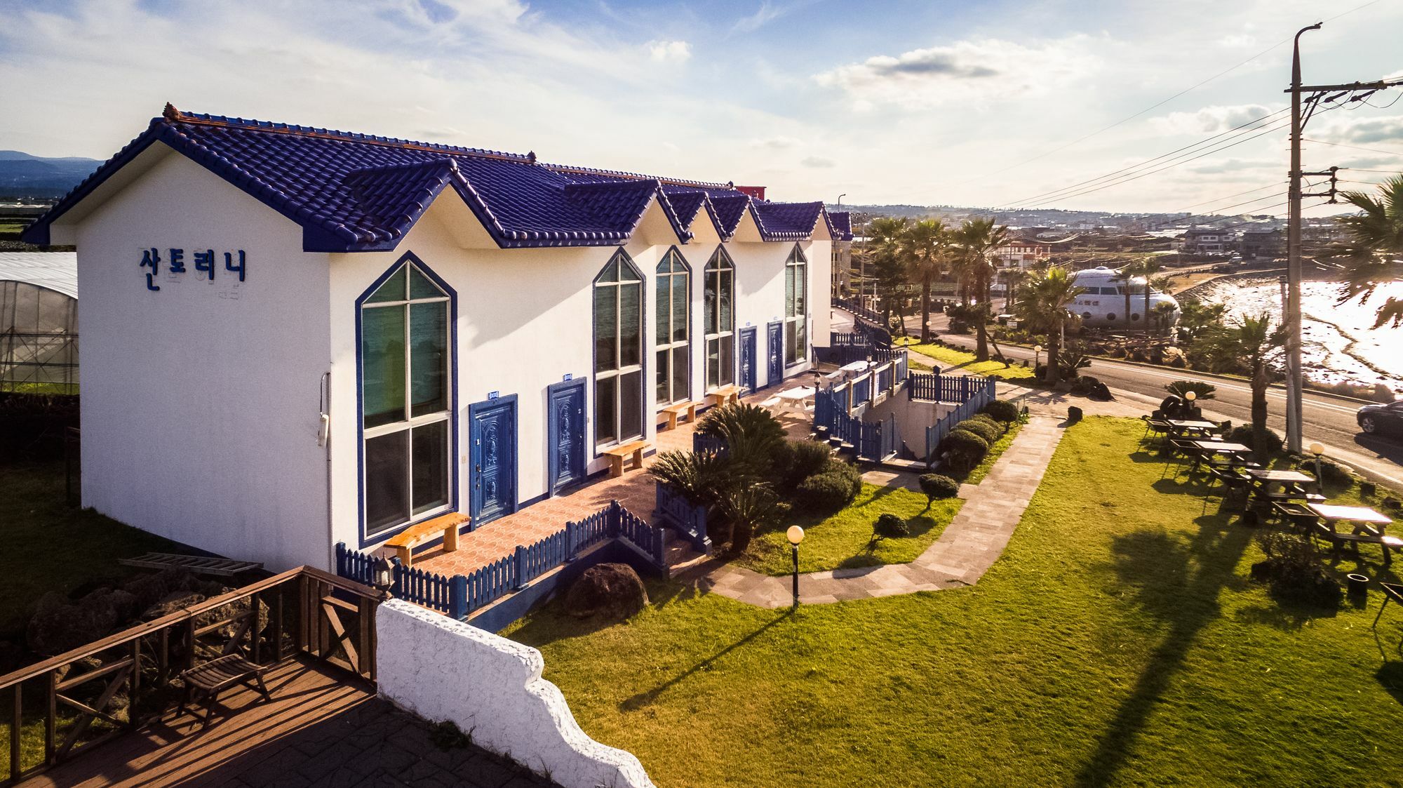 Santorini Pension Чеджудо Экстерьер фото