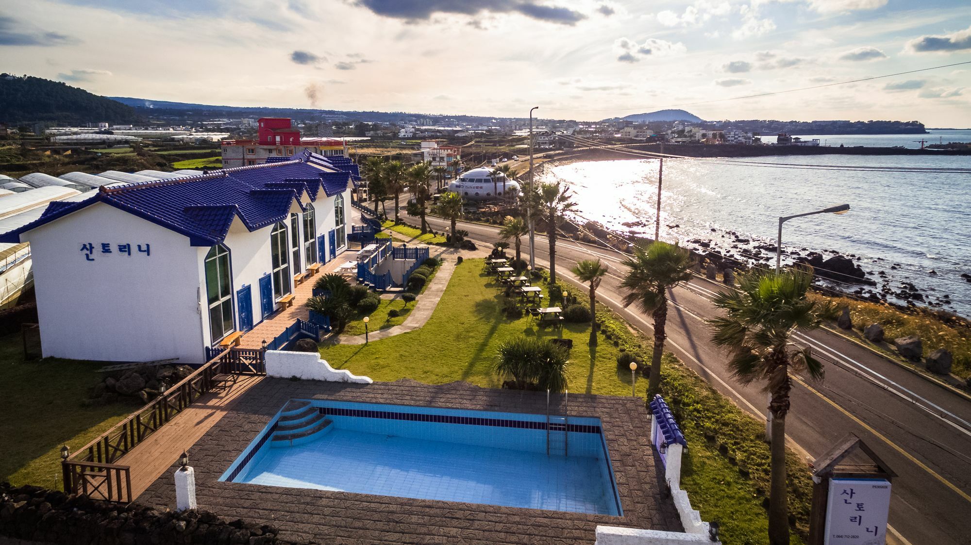 Santorini Pension Чеджудо Экстерьер фото