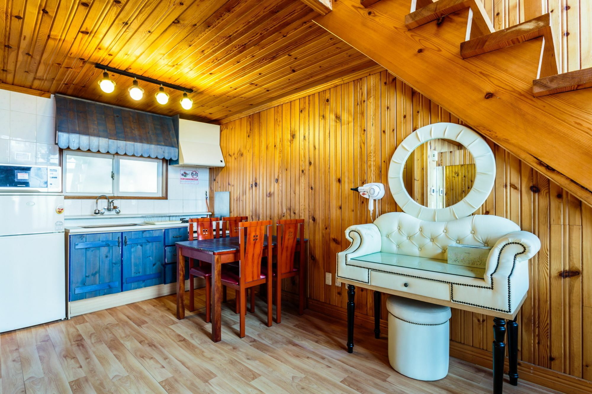 Santorini Pension Чеджудо Экстерьер фото